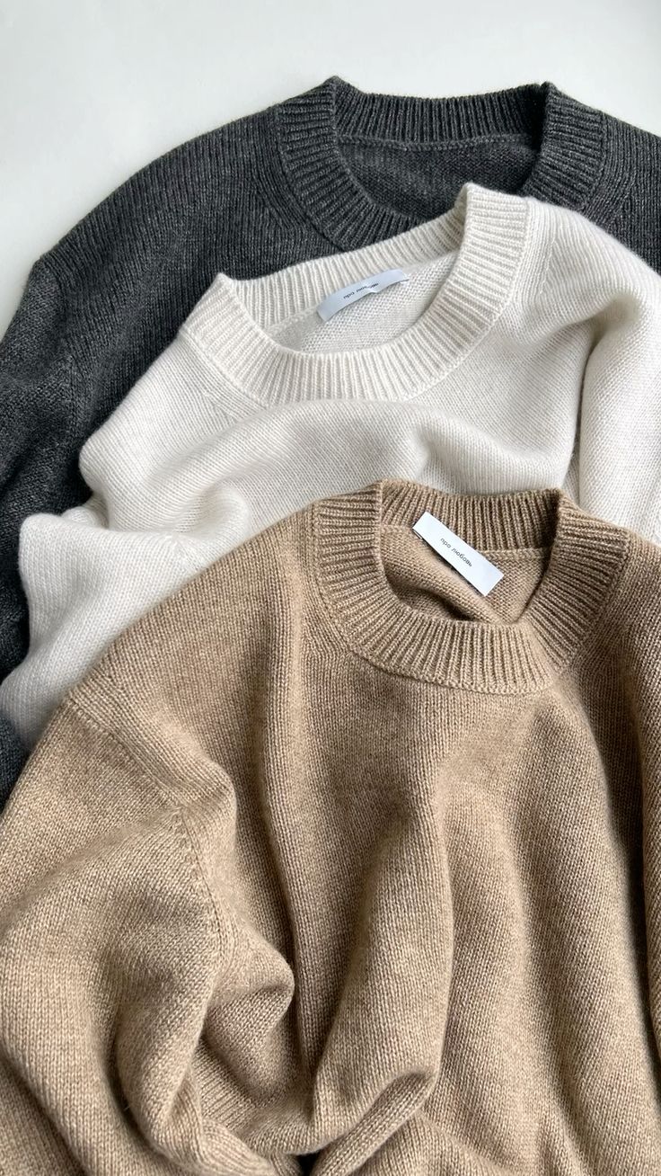 Sweaters & Cardigans